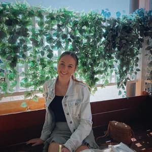 Meet your Posher, Annabel